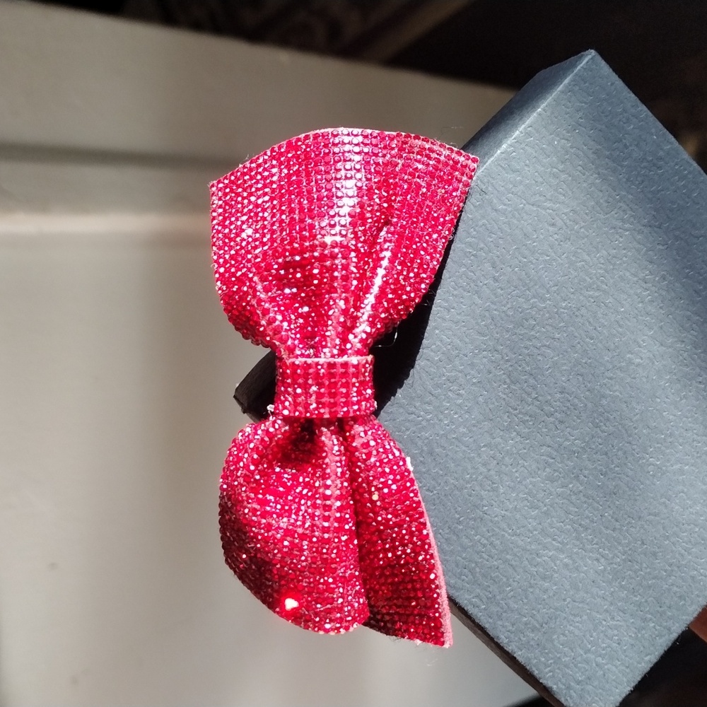 Elegant Red Crystal Bow Bracelet